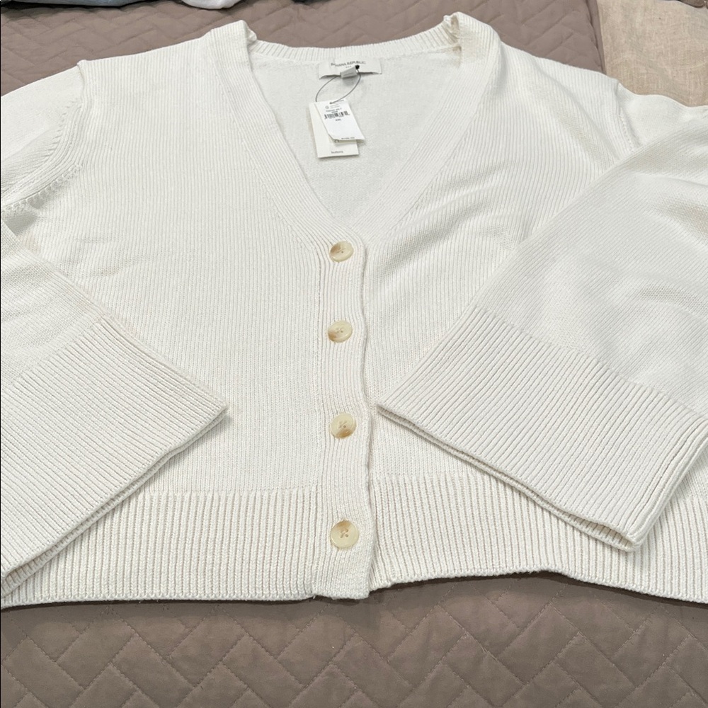 Banana Republic Ivory Bell-Sleeve Cardigan Sweater/NWT/XXL - Picture 7 of 15